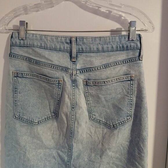 GAP Women;s Lightweight Maxi Denim Skirt - Picture 4 of 8